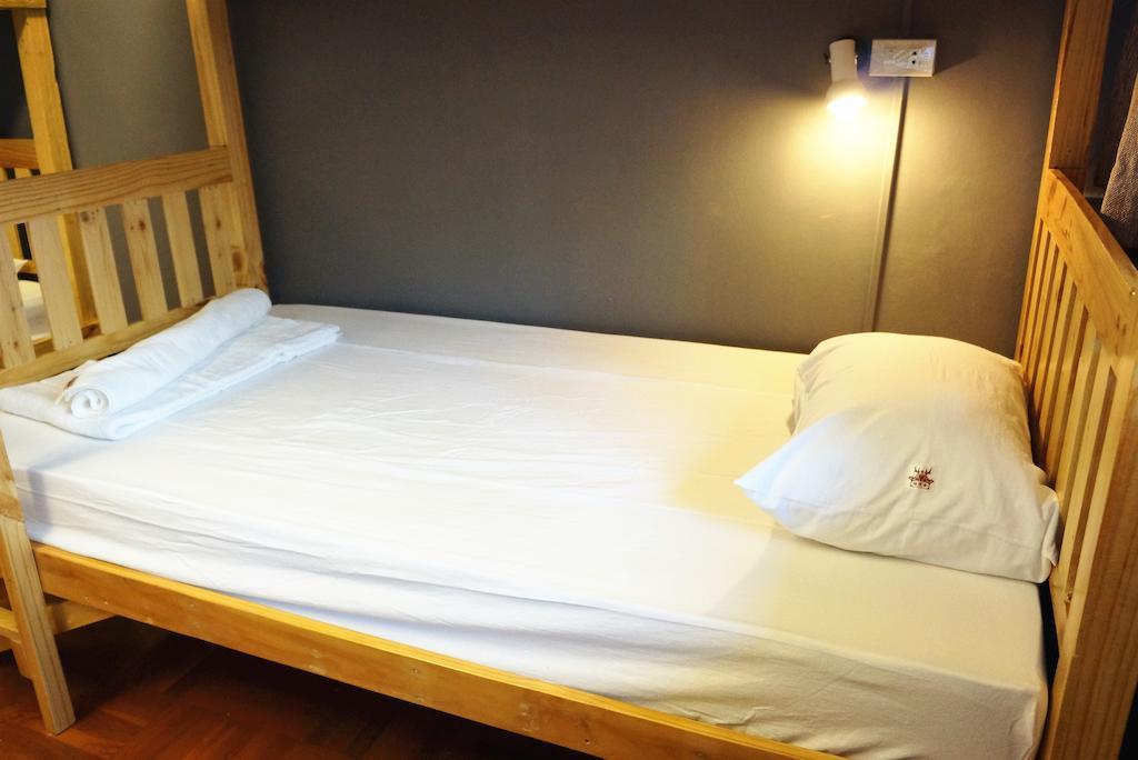 Ideer Hostel Bangkok Exterior photo