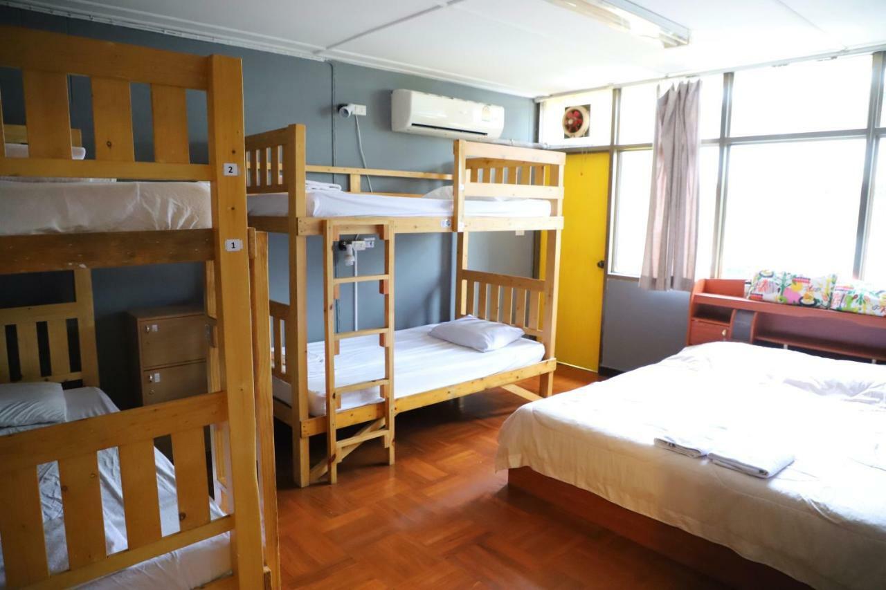 Ideer Hostel Bangkok Exterior photo